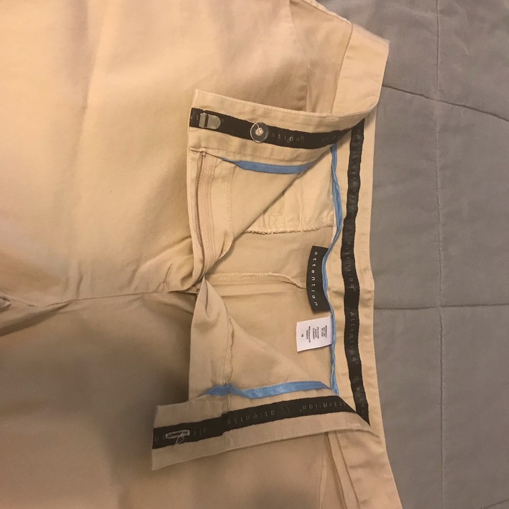 Pants - Picture 3 of 4